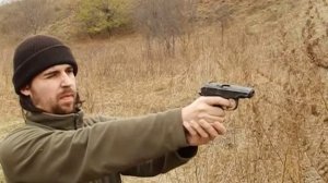 Травматический пистолет Макарова МР-80-13Т. Скоростная съемка для анализа ошибок