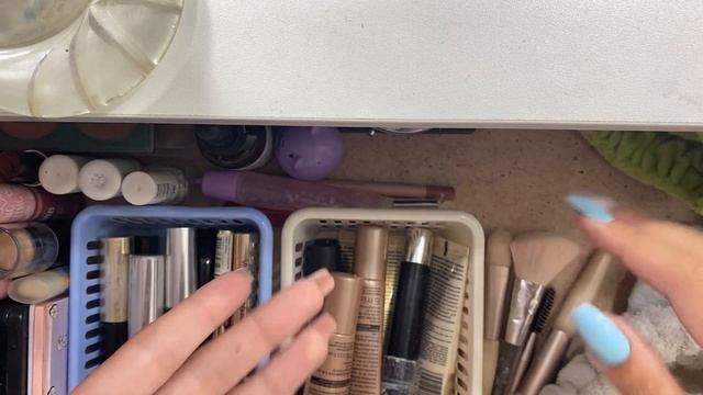 ?Моя косметика в 14//туалетный столик/обзор❤️ смотреть онлайн