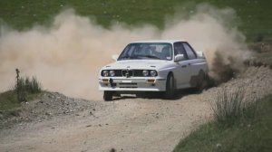 О машинах с Крисом Харрисом / BMW E30 M3 Rally Car