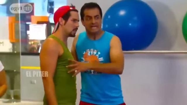 Pepe y Tito usan la Capoeira de Felix ? #alfondohaysitiomomentosdivertidos смотреть онлайн