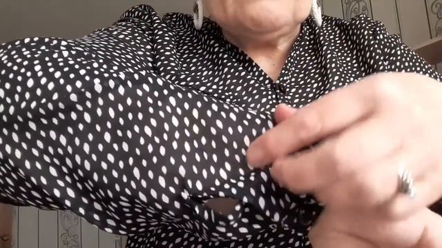 VLOG 423 Работа над блузой/Звонок от женщины/Обед/ смотреть онлайн