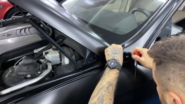 Cu ce colant se lucreaza cel mai usor? Colantam aripa, tot procesul! смотреть онлайн