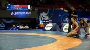 1/4 WW - 59 kg: A. NETTE (USA) v. Y. PISARENKA (BLR)