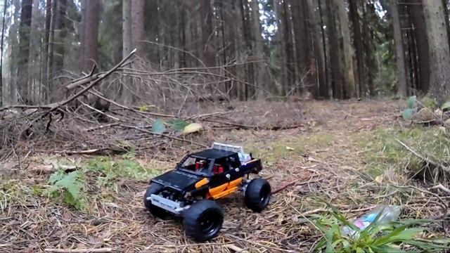 Lego Technic Toyota Hilux Monster Truck смотреть онлайн