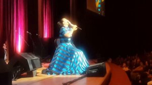Елена Ваенга - Колыбельная ( Elena Vaenga live at Yerevan)