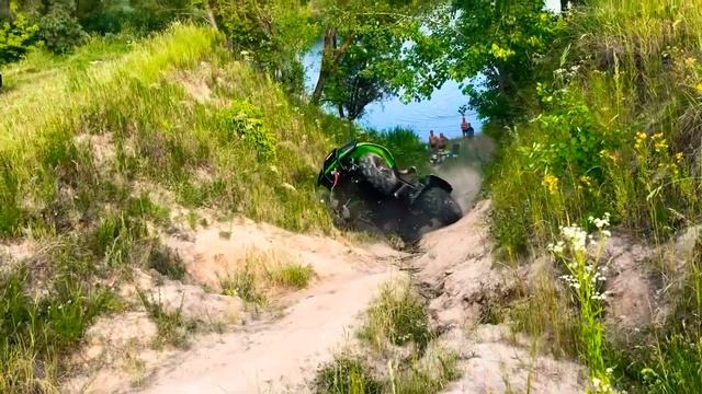 Arctic Cat MudPro 1000 Перевернул новый Квадроцикл !! смотреть онлайн