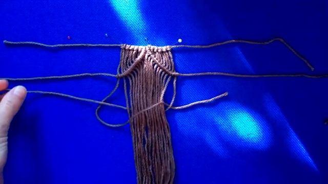 Ромб из диагональных брид макраме. Узор в центре "Квадратный узел". Diamond macrame with square kno