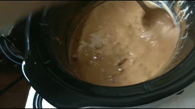Сгущённое молоко которое стало варёным сгущенном молоком в медленноварке