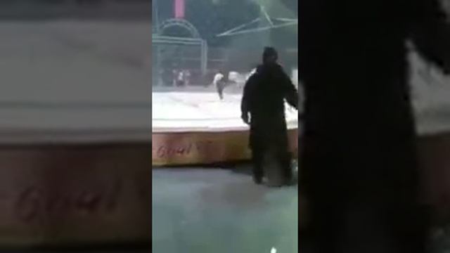 На сирке