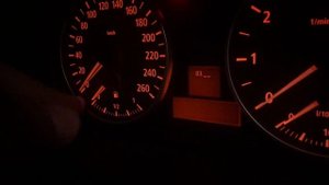 BMW E90 Скрито меню за ТЕМПЕРАТУРА НА ДВИГАТЕЛЯ и ВОЛТАЖ (BMW Е90, Е91, Е92, E60, Е87)
