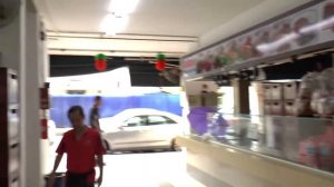 Где вкусно и недорого поесть в Сингапуре, ресторан Food Court Victoria