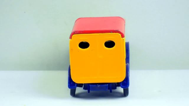 1998 MATCHBOX KELLOG CEREAL SERIES: Corn Pops 1921 Ford Model T смотреть онлайн