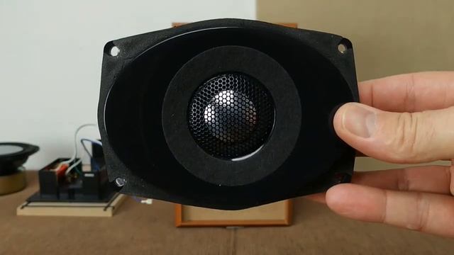 SPEAKER INSIDE: MORDAUNT SHORT MS 902 vs AVANT 902 смотреть онлайн