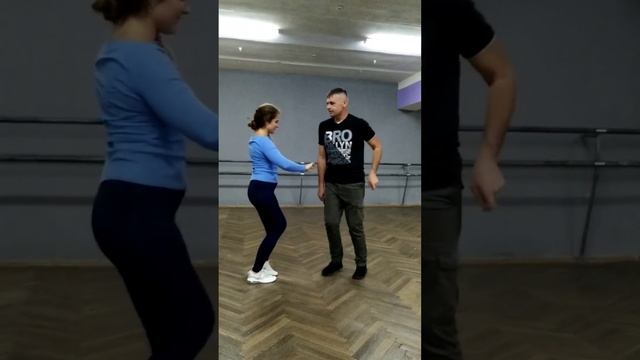 BACHATA | БАЧАТА ПИНСК урок для начинающих | бачата с нуля смотреть онлайн