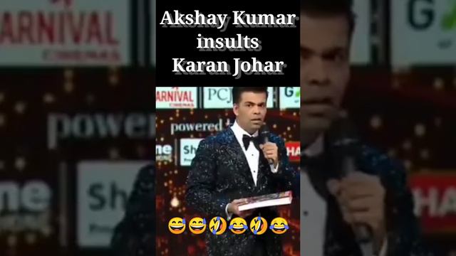 Akshay Kumar Insults Karan Johar In Award Show 😱😱👍