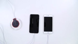 iPhone 8: беспроводная и быстрая зарядка