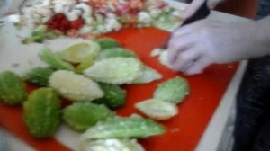 Пошаговый вариант варения из зелёной момордики 1 часть