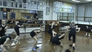 Танцевальная комбинация 5 кл. ШСХ РГДДМ (jazz-modern dance)