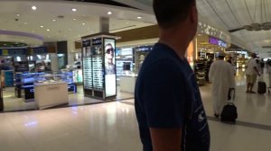 Таиланд. СУМАСШЕДШИЕ ЦЕНЫ в дьюти фри, аэропорт Бангкока Суварнабхуми. Что купить, где поесть?