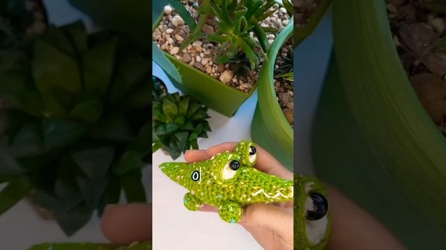 Крокодил крючком схема / описание в комм #tiktok #shortsvideo #knitting #амигуруми #вязаниекрючком смотреть онлайн