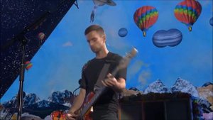 "Amazing Day" - Coldplay Live! (HD) Rose Bowl 2017