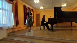 Шепелева Юлиана. П. И. Чайковский "Мелодия"К. Туревич "Аметист"