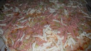 Начинка с колбасой для лаваша