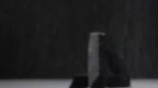 Erin Shirreff, Sculpture Park (Tony Smith), 2006 (excerpt) смотреть онлайн