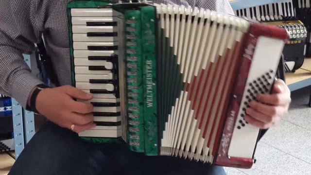 Klangprobe Akkordeon weltmeister Perle 48 смотреть онлайн