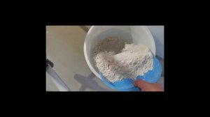 Как правильно замешать шпатлёвку?