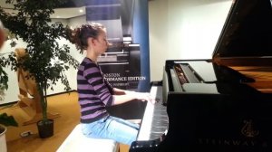 Anna Zuev , c-moll Fuga ( J.S.Bach)