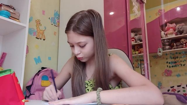 ХЭЛЛОУИН! ОДЕЖДА ДЛЯ УТОЧКИ! смотреть онлайн