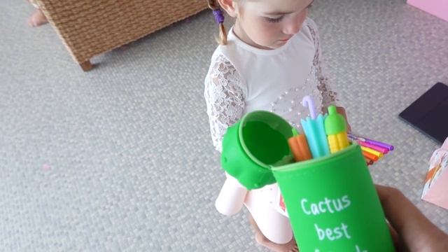 VLOG День Рождения Алисы. ПОДАРКИ. Алиса и Коля