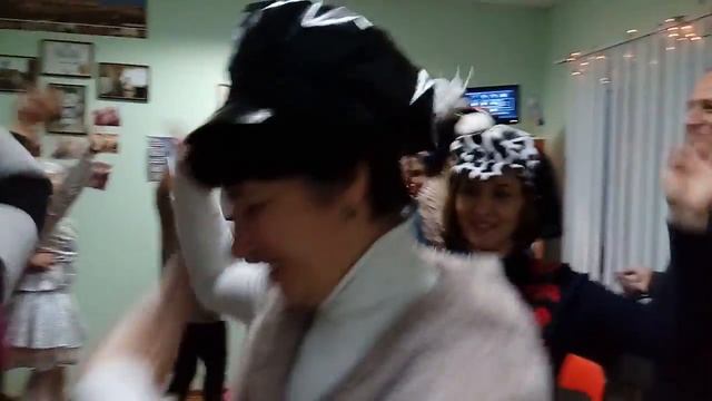 Новогодний корпоратив "Доктор Нонна" в Трускавце-2017 смотреть онлайн