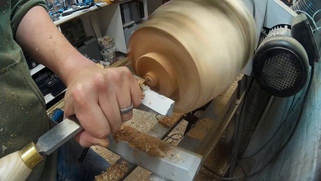 Woodturning - Logs to 2.1 Speaker System смотреть онлайн