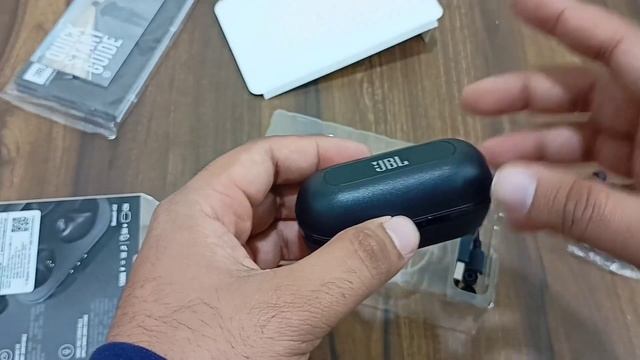 ??JBL C100 TWS Pure BASS zero cable earbuds unboxing and long term review in Hindi ⚡⚡ смотреть онлайн