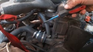 ОПЕЛЬ РЕКОРД перебираю движок прямо у себя во дворе.