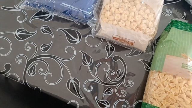 покажу что ещё привезла с Италии смотреть онлайн