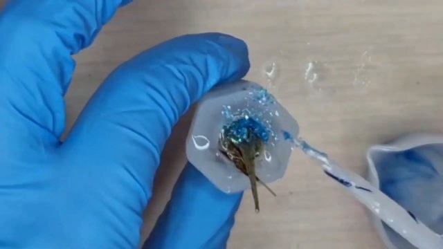 Эпоксидная смола. Какработать. ??? эпоксидка???