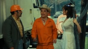 Cantinflas Celoso - Película El Barrendero 1982 - HD.