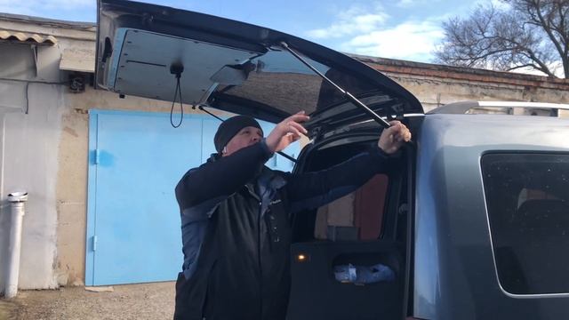 Обзор volkswagen caddy kombi 2007 год смотреть онлайн