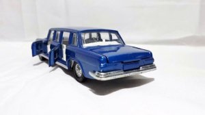 Dinky 128 Mercedes Benz 600 / VINTAGE TOY 1970s