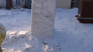 Дед мороз из снега