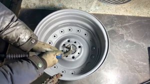 Простой Мангал из автомобильного диска.