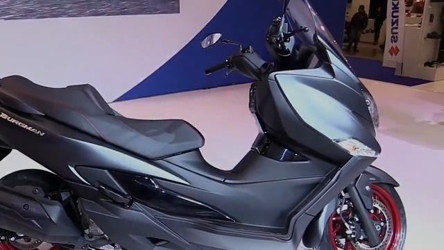 2018 Suzuki Burgman 400 ABS Complete Accs Series Lookaround Le Moto Around The World смотреть онлайн