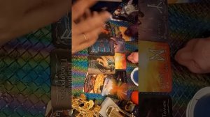 Нашествие букашек ???в доме, магическое влияние??#гаданиеонлайн