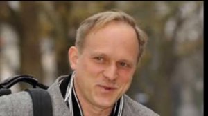 Ulrich Tukur Biografie - Deutsche Schauspieler