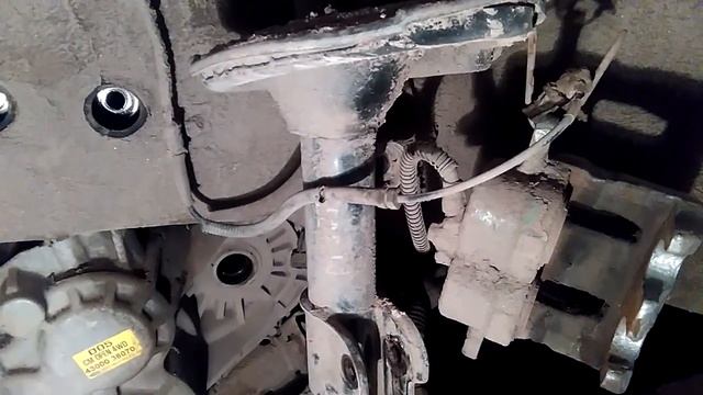 Как заменить двухмассовый маховик на Hyundai Santa Fe 2.2 CRDI без снятия подрамника и авт. КПП? смотреть онлайн