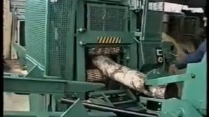 Продольная распиловка бревен на производстве с помощью Вертикальной рамной пилорамы PRP 58H