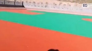 Термошпатель для укладки покрытия из резиновой крошки